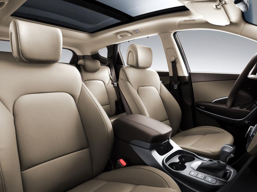  Hyundai Santa Fe 2012 года  (фото 3 из 16)